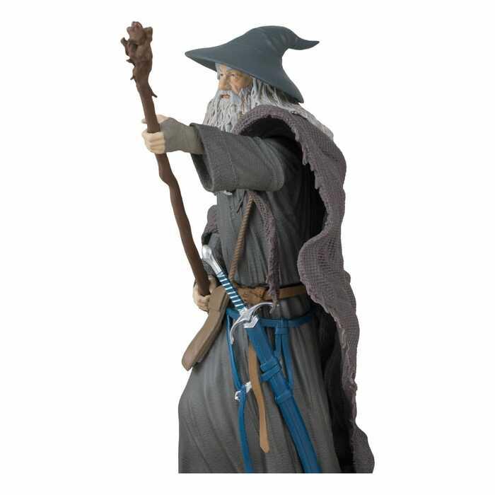 LORD OF THE RINGS - Movie Maniacs - Gandalf Action Figure Lord of The ...