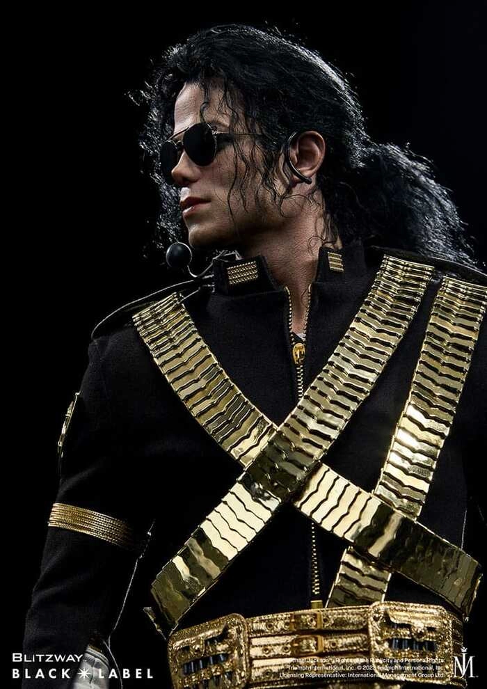 MICHAEL JACKSON - Michael Jackson 1/4 Black Label Statue